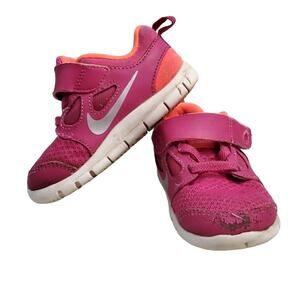 Nike velcro closure shoes, 6c